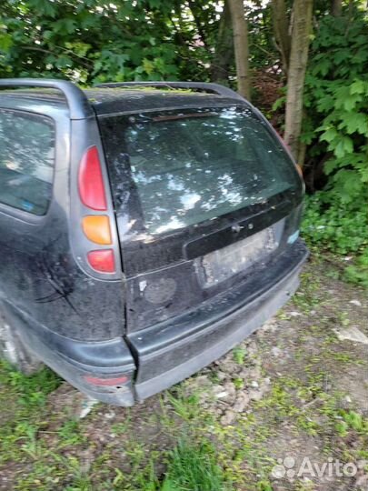 Стекло боковое на фиат Marea