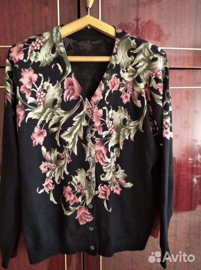 Кофточка и костюм