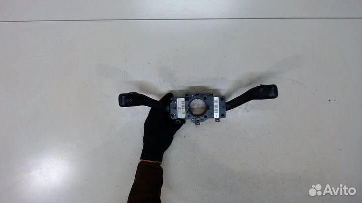 Переключатель поворотов и дворников Volkswagen Bee