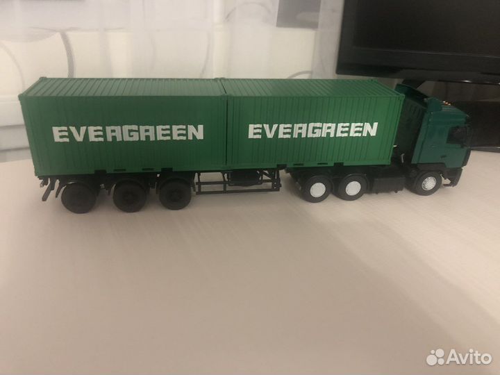 Маз-6430 с полуприцепом Маз-938920