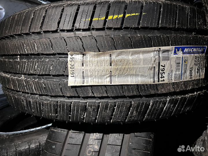 Michelin Defender LTX M/S 285/45 R22