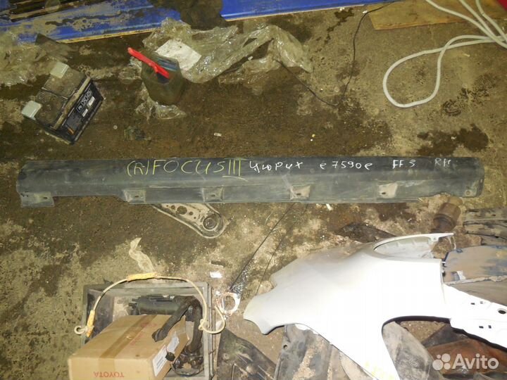 Накладка на порог для Ford Focus III 2011)