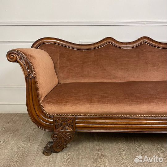 Диван Антикварный конца XIX века