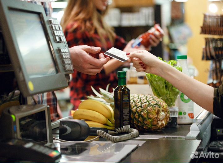 Кассир-универсал. зп еженедельно. С обучением