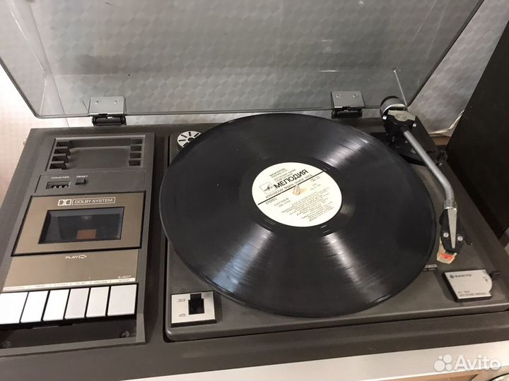 Проигрыватель винила