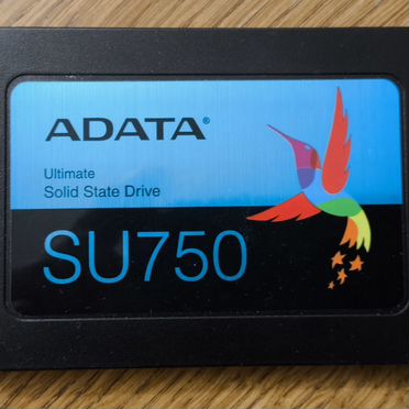 SSD 2.5%22 SU750 256Гб