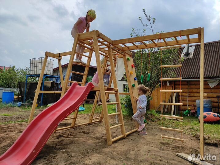 Детский комплекс для улицы с пластиковой горкой