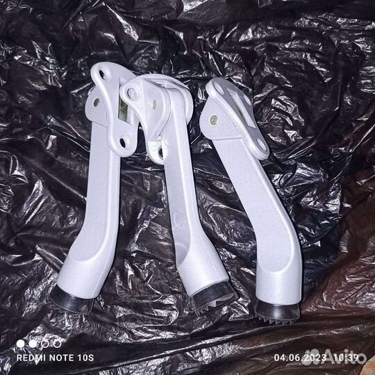 Козья ножка для дверей