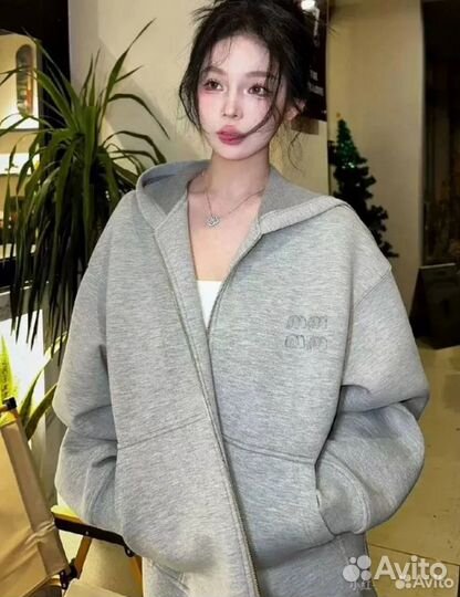 Толстовка miu miu