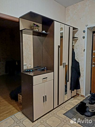 Шкаф в прихожую бу