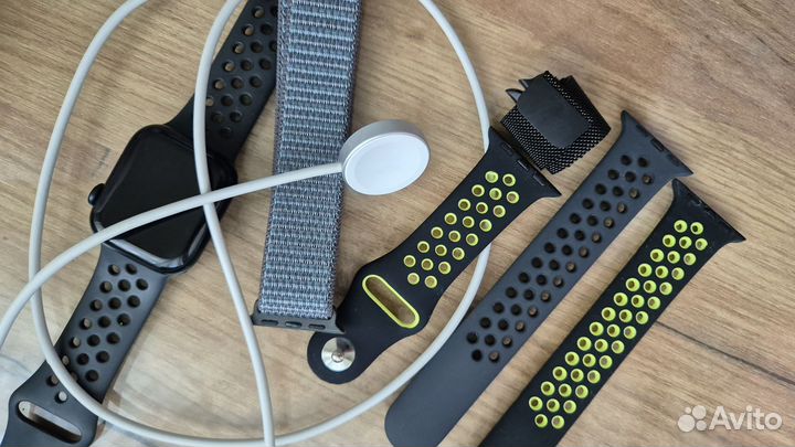 Часы apple watch 7 41 mm nike