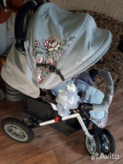 Прогулочная коляска с надувными колесами