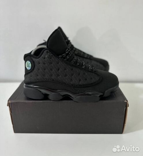 Nike air jordan 13 black cat