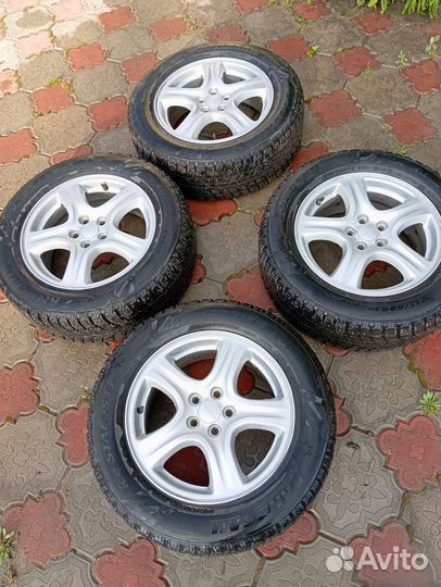 Колёса в сборе на Субару зимние