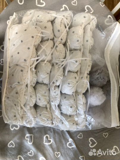 Бортики бомбон и балдахин