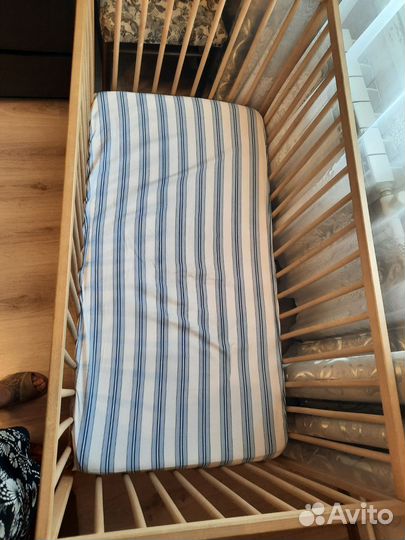 Детская кроватка