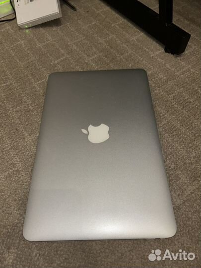 Macbook air 11 2010