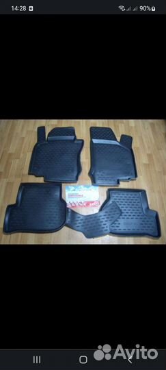 Автомобильные коврики резиновые