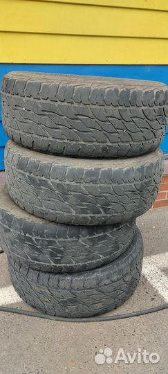 Bridgestone Dueler A/T 285/60 R18