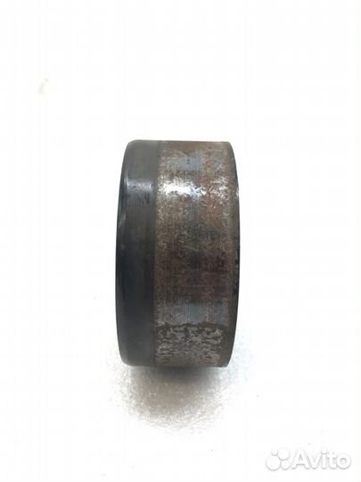 Шкив помпы Land Rover Discovery 3 L319 2.7 2006