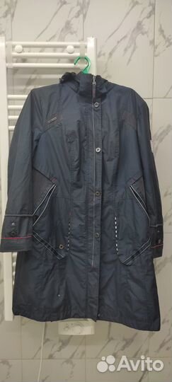 Плащ женский
