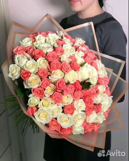 101 роза, коралловые розы. Анна Карина цветы