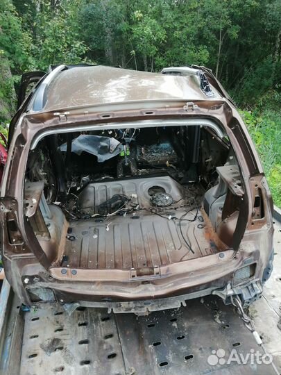 Кузов Рено Сандеро Стапвей по частям