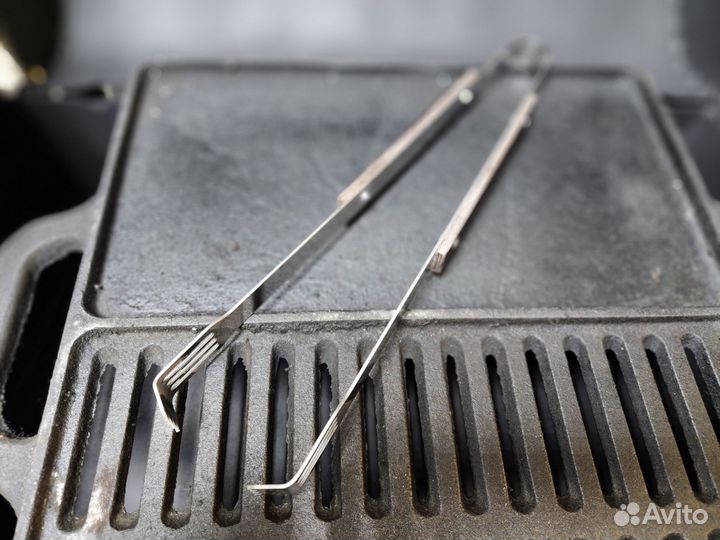 Щипцы с деревянными ручками малые