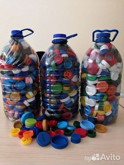 Крышки - пластиковые от бутылок