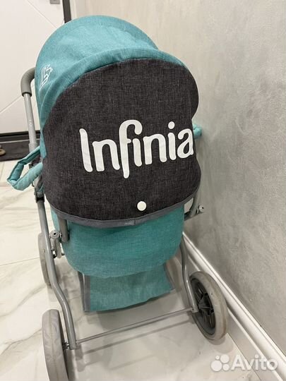 Коляска для кукол