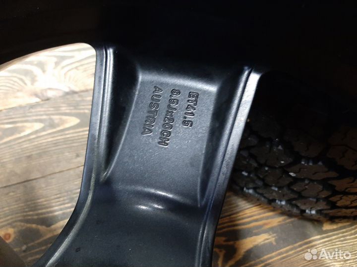 Оригинальный комплект r20 Land Rover Defender