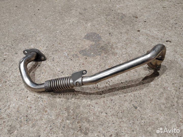 Патрубок (трубка) EGR Volkswagen Tiguan 2008