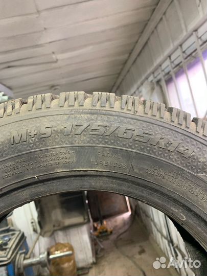 Goodyear UltraGrip 500 175/65 R14