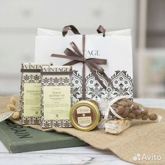 Продавец Чая и Кофе