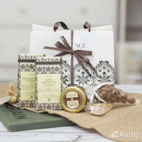 Продавец Чая и Кофе