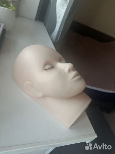 Манекен для наращивания ресниц