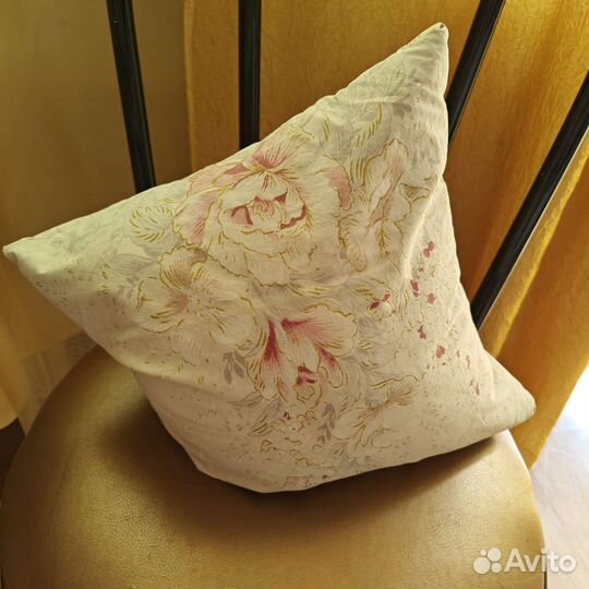 Подушечка 40*40 пухперо