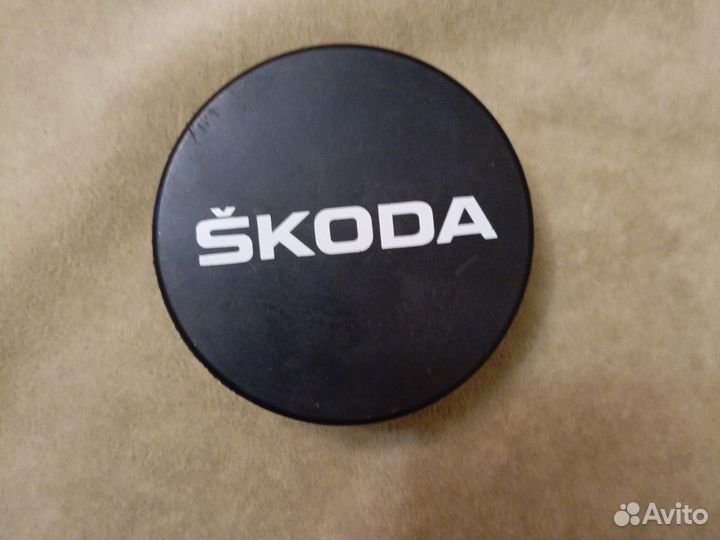 Шайба хоккейная бу