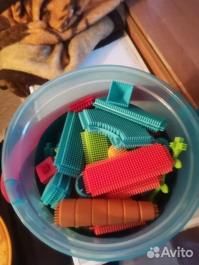 Игольчатый конструктор battat 128