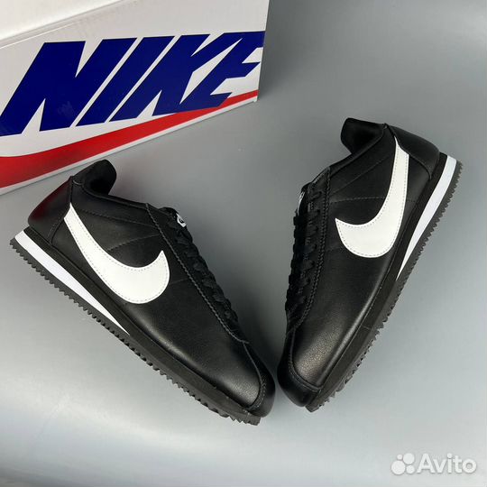 Nike Cortez Black