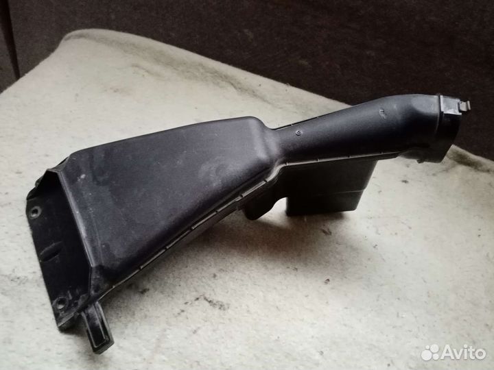 Воздухозаборник mitsubishi lancer 9