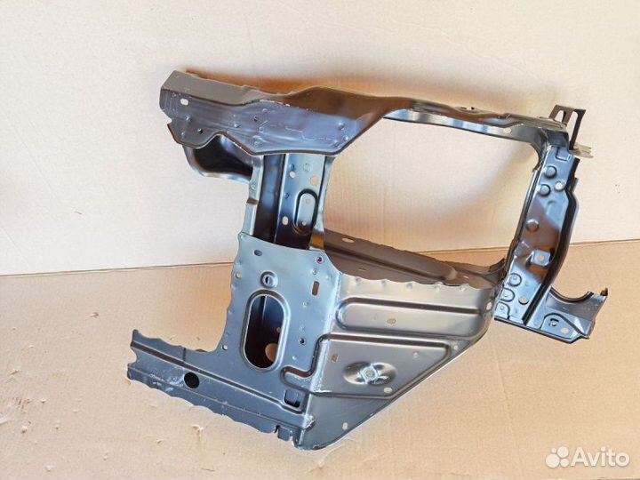 Суппорт радиатора Toyota Land Cruiser 200