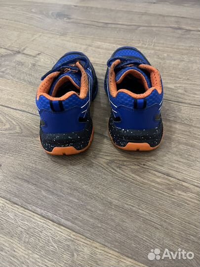 Geox кросовки 29
