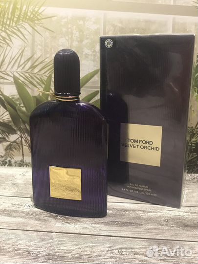 Tom ford velvet orchid