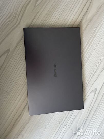 Ноутбук huawei
