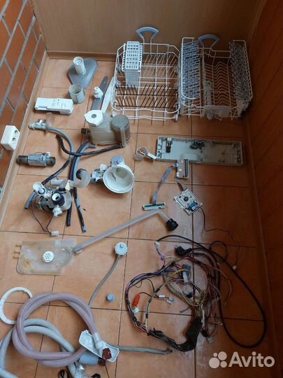 Запчасти посудомойка Ariston CIS LI480