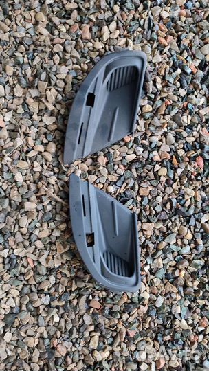 Заглушки на противотуманные фары Гранта