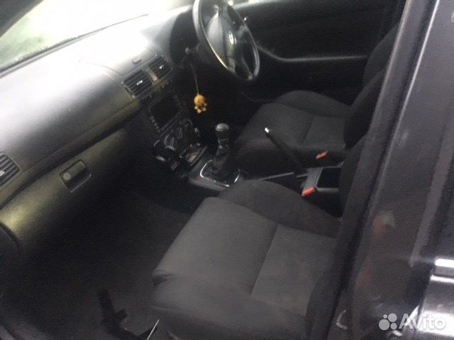 Разбор на запчасти Toyota Avensis 2