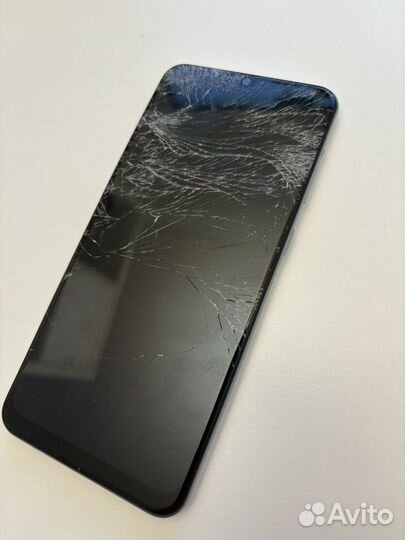 Samsung Galaxy A50, 4/64 ГБ