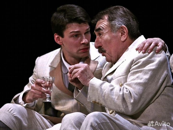 Билеты в театр на Малой Бронной 1/3